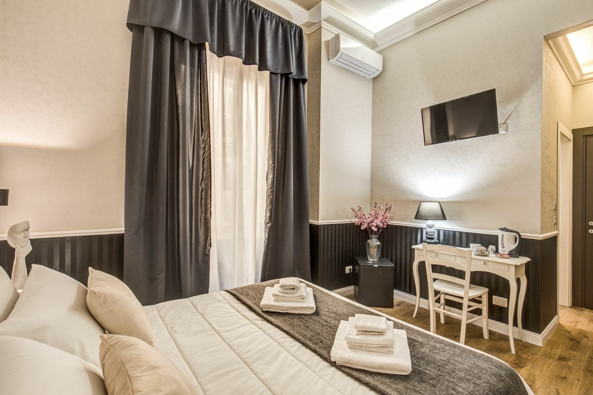 Suite In Rome Veneto Exterior foto
